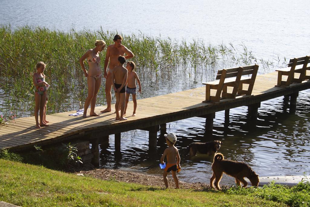Seehaus Karantanien Am Ossiacher See Kültér fotó